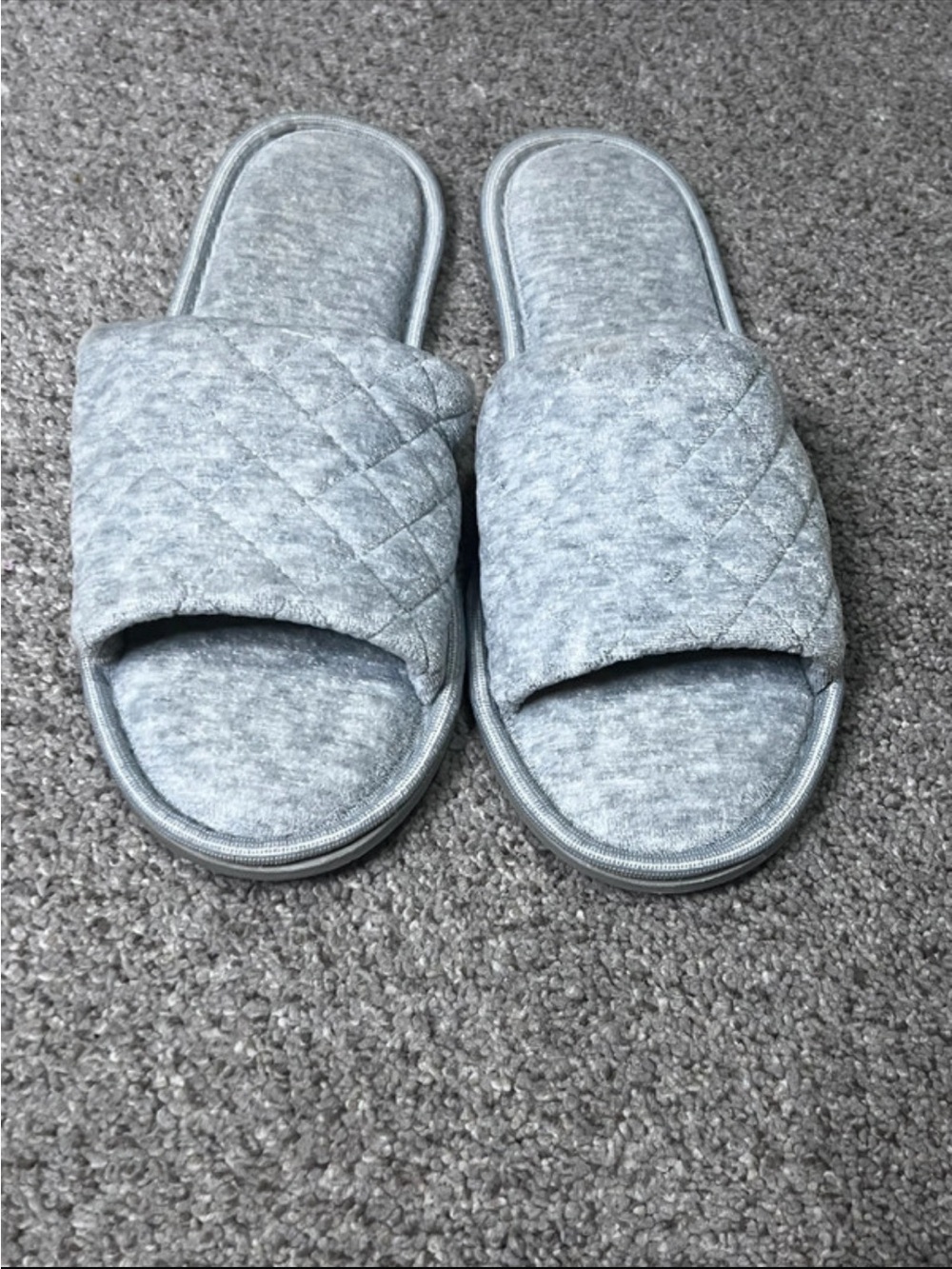 Quilted Slide Slippers for Women - Light Gray
